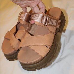 Platform Ugg sandals